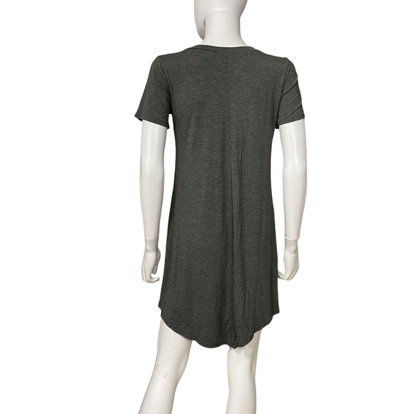 Gray Short Sleeve Shirt Mini Dress
New - Picture 4 of 8